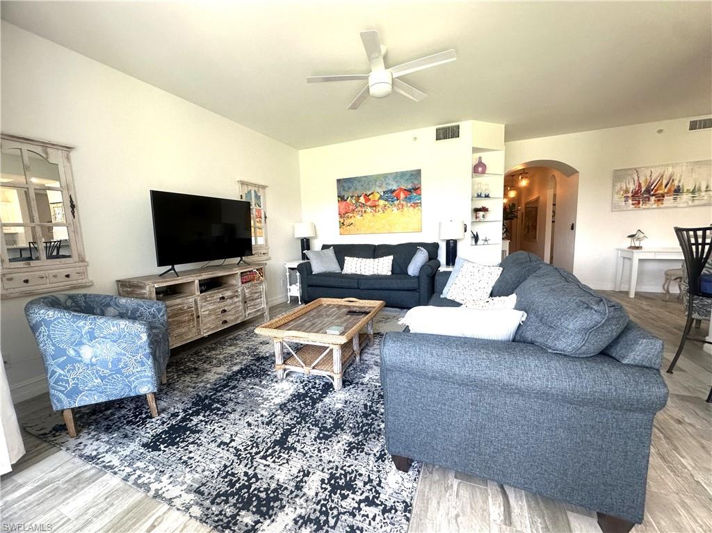 2880 Cypress Trace Cir 103 Property Photo 11