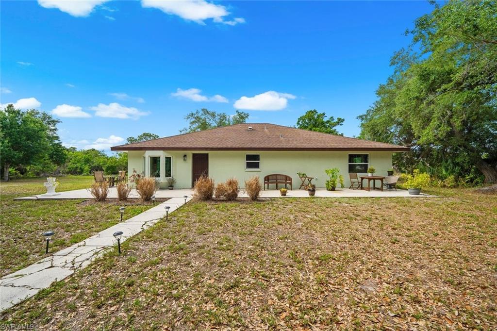 2900 Curry Ln Property Photo 22