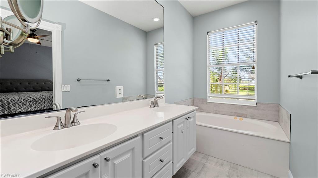 5766 Cove Cir 24 Property Photo 13