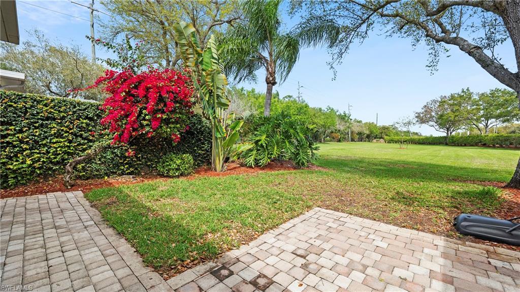 5766 Cove Cir 24 Property Photo 21