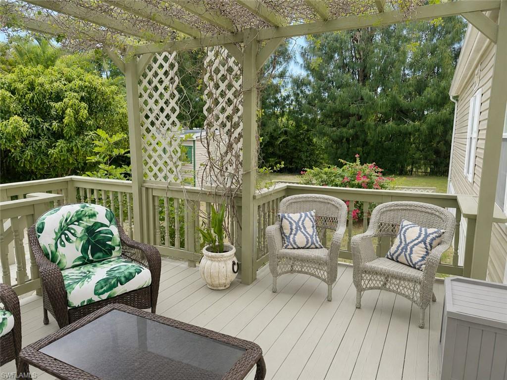 20472 Luettich Ln Property Photo 2