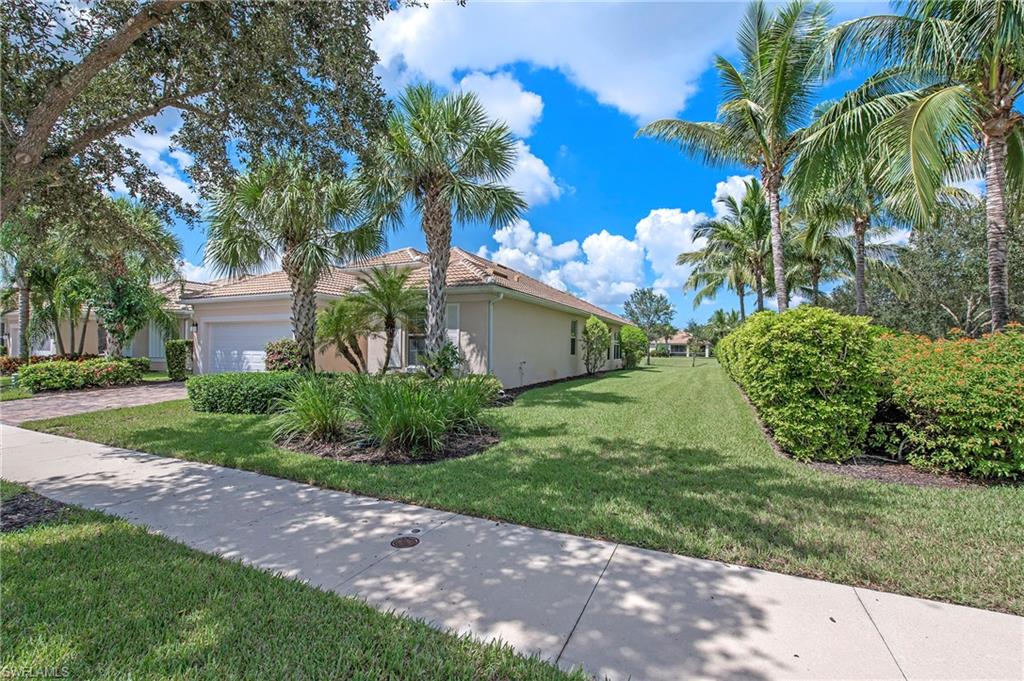 28000 Quiet Water Way Property Photo 2