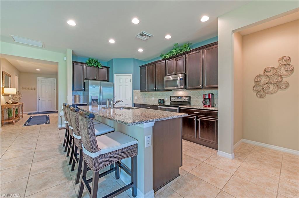 28000 Quiet Water Way Property Photo 7