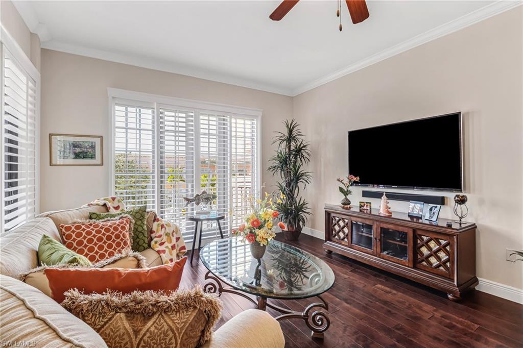 23161 Fashion Dr 7109 Property Photo 9