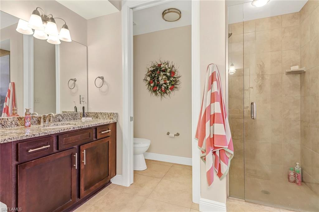 23161 Fashion Dr 7109 Property Photo 16