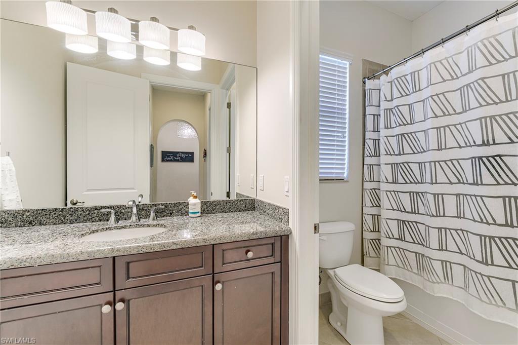 9335 Woodhurst Dr Property Photo 13