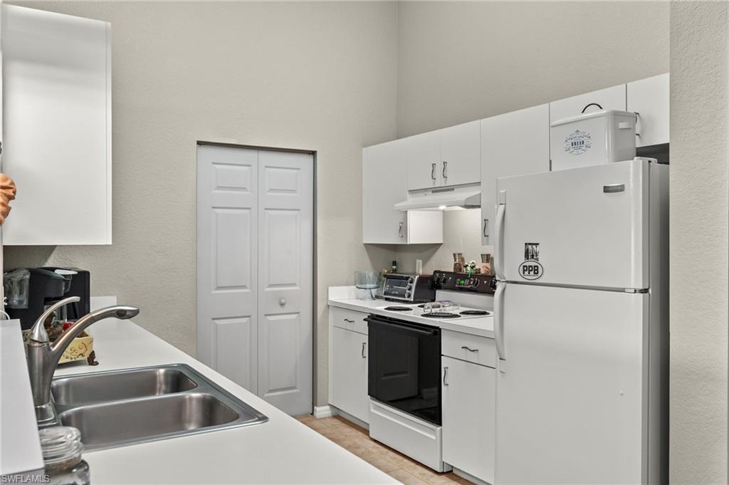 27083 Matheson Ave 208 Property Photo 7