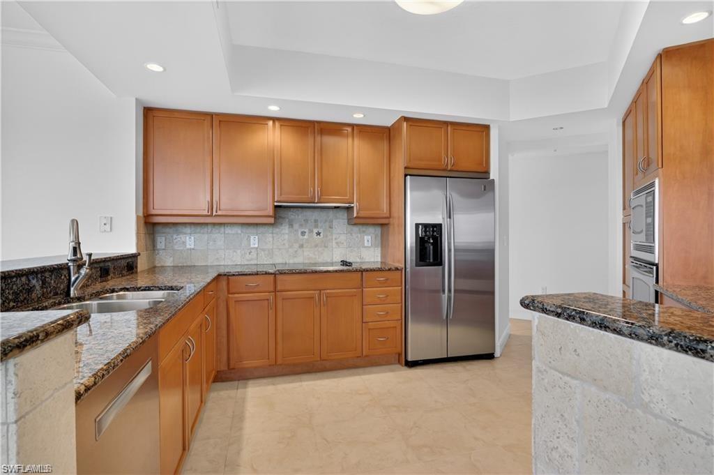 1060 Borghese Ln 1005 Property Photo 10