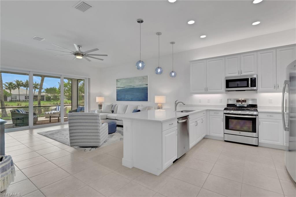 28451 Burano Dr Property Photo 13