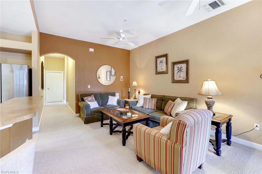 8721 Piazza Del Lago Cir 205 Property Photo 6