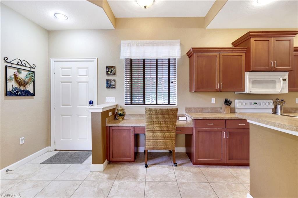8721 Piazza Del Lago Cir 205 Property Photo 8