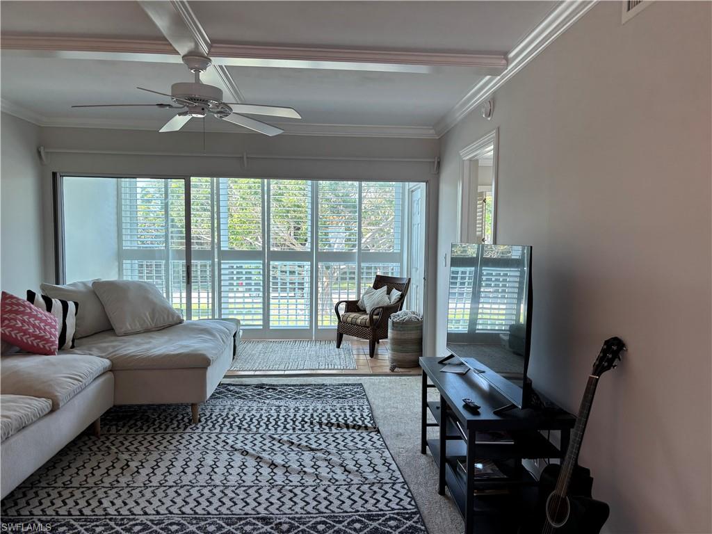 490 Broad Ave S H490 Property Photo 12