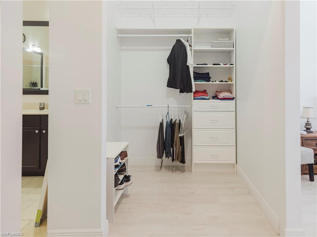 5169 Roma St Property Photo 30