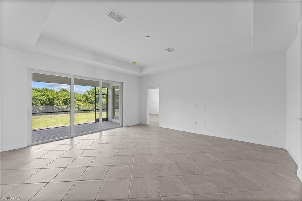 1587 Double Eagle Trl Property Photo 14