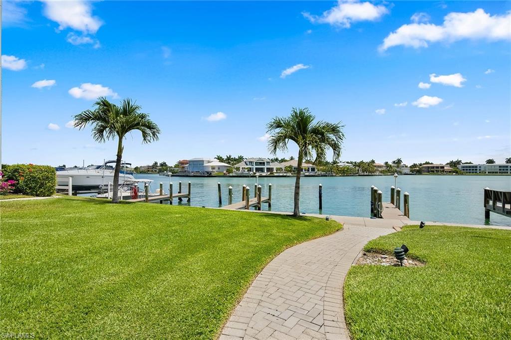 3000 Gulf Shore Blvd N 103 Property Photo 18