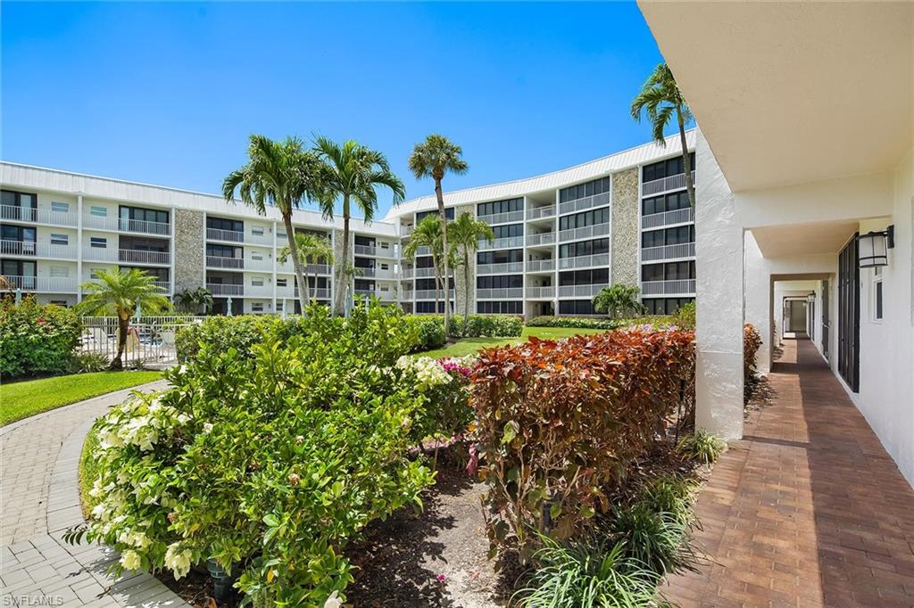 3000 Gulf Shore Blvd N 103 Property Photo 22