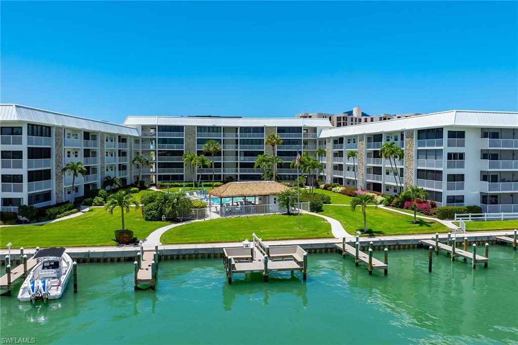 3000 Gulf Shore Blvd N 103 Property Photo 28