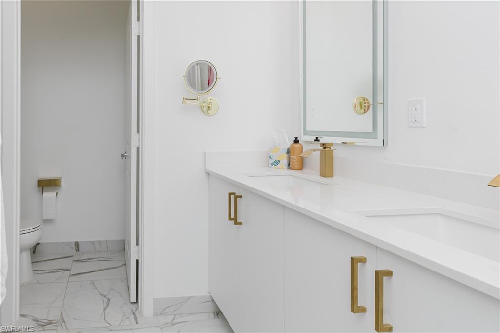 5596 Cobalto Way Property Photo 17
