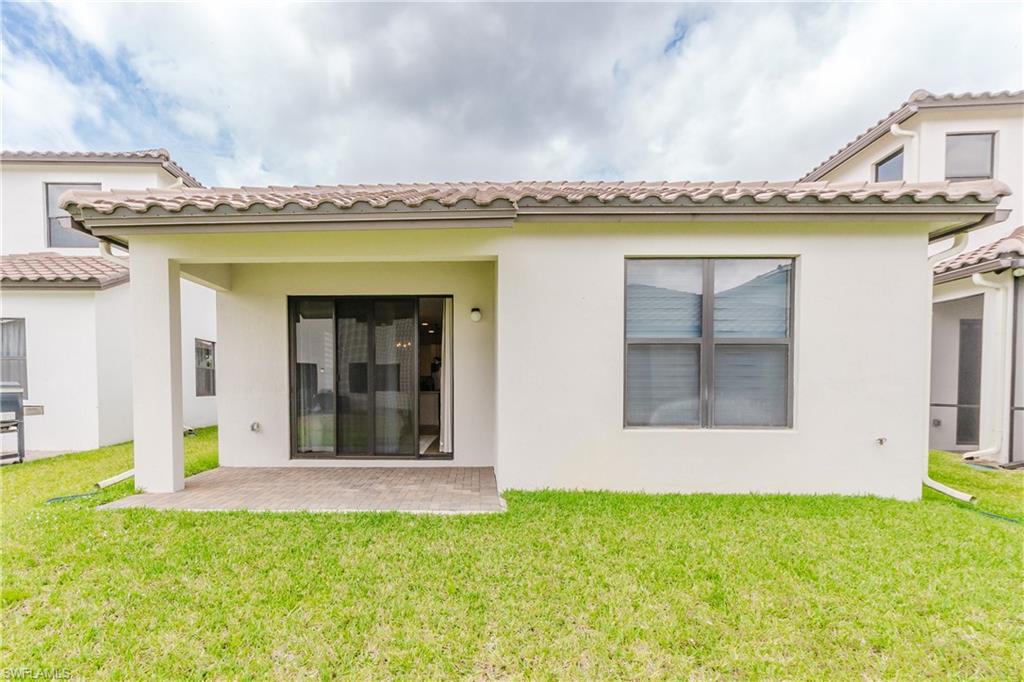 5596 Cobalto Way Property Photo 19