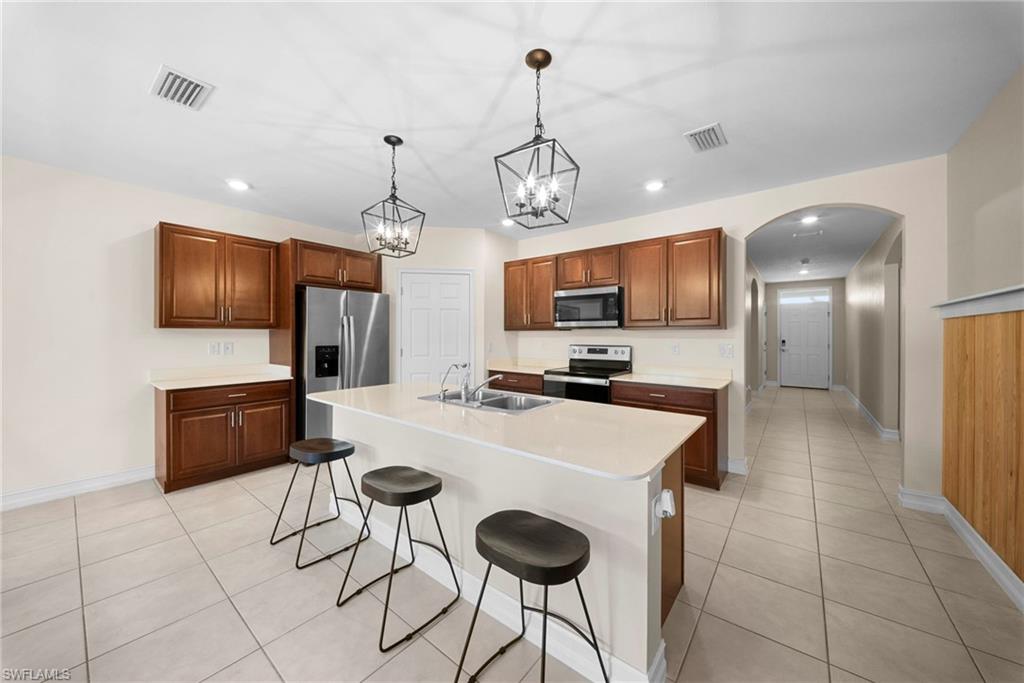1628 9th Ter Property Photo 5