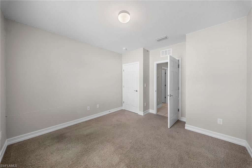 1628 9th Ter Property Photo 17