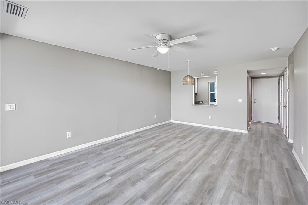 1740 Pine Valley Dr 313 Property Photo 12