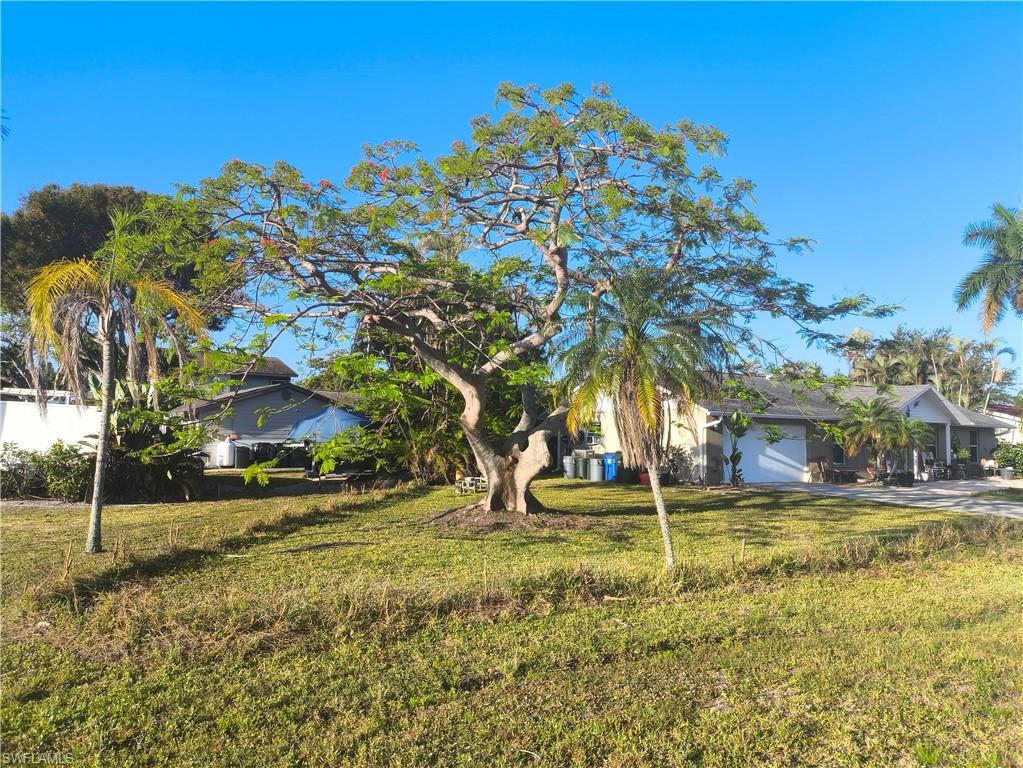 15575 Copra Ln Property Photo 3