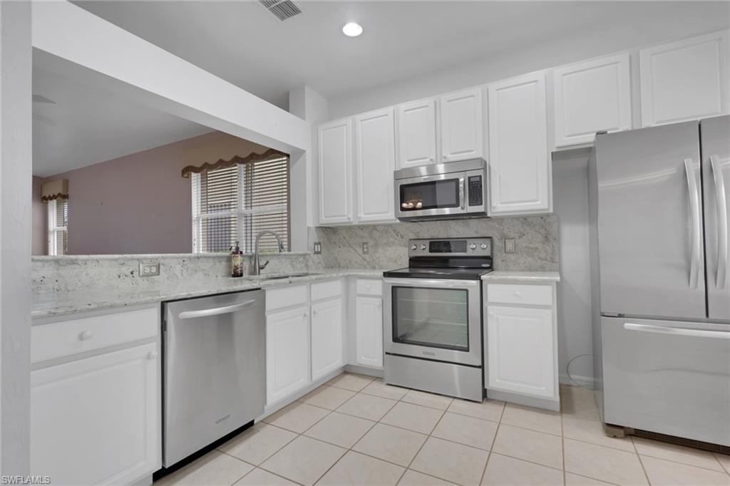 2268 Granby Dr Property Photo 12