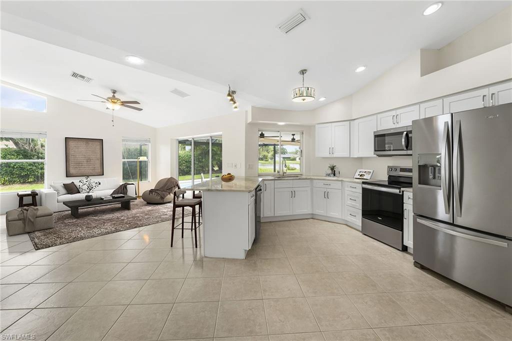 10340 Regent Cir Property Photo 5
