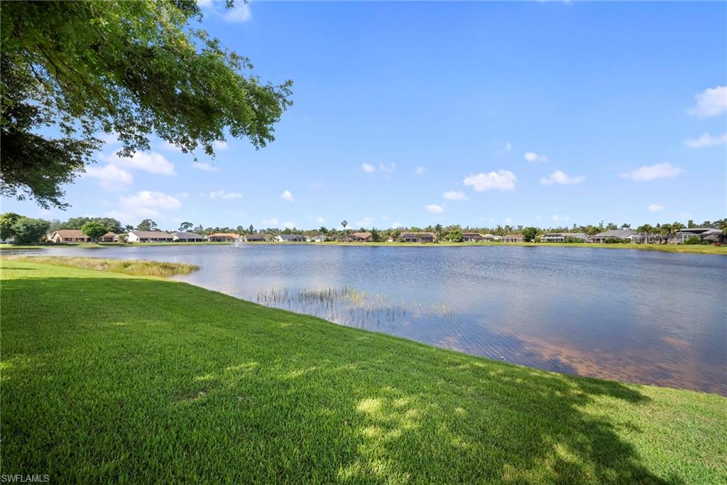 22361 Fountain Lakes Blvd Property Photo 4