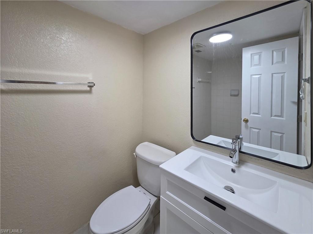 4621 Bayshore Dr Q3 Property Photo 4