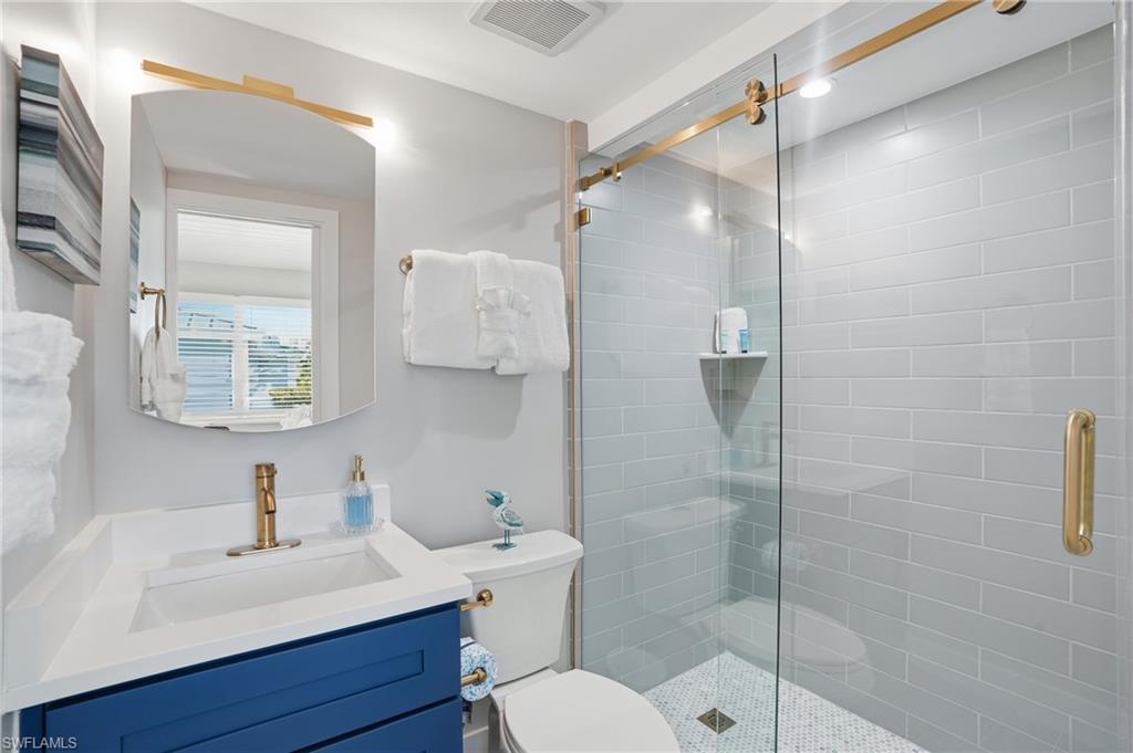 239 Curlew St Property Photo 18