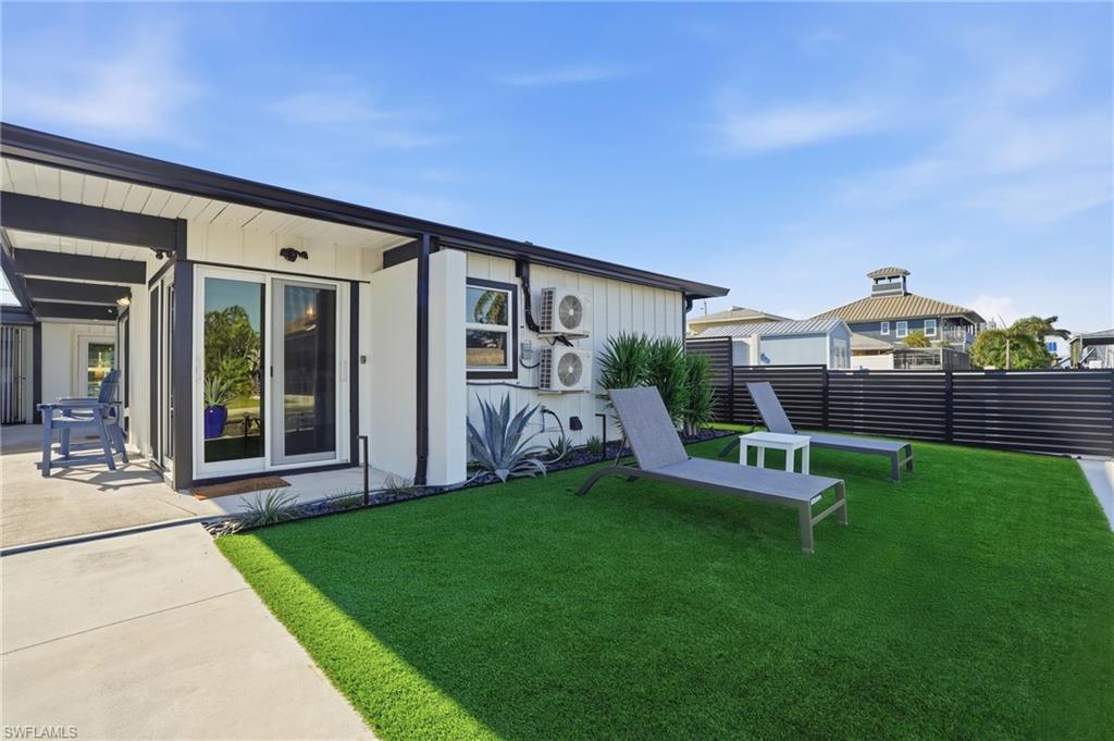 239 Curlew St Property Photo 35