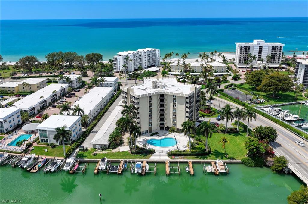 2150 Gulf Shore Blvd N 605 Property Photo 1
