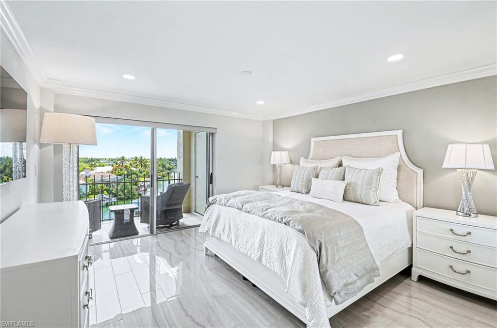2150 Gulf Shore Blvd N 605 Property Photo 14