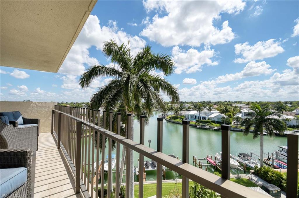 2150 Gulf Shore Blvd N 605 Property Photo 20