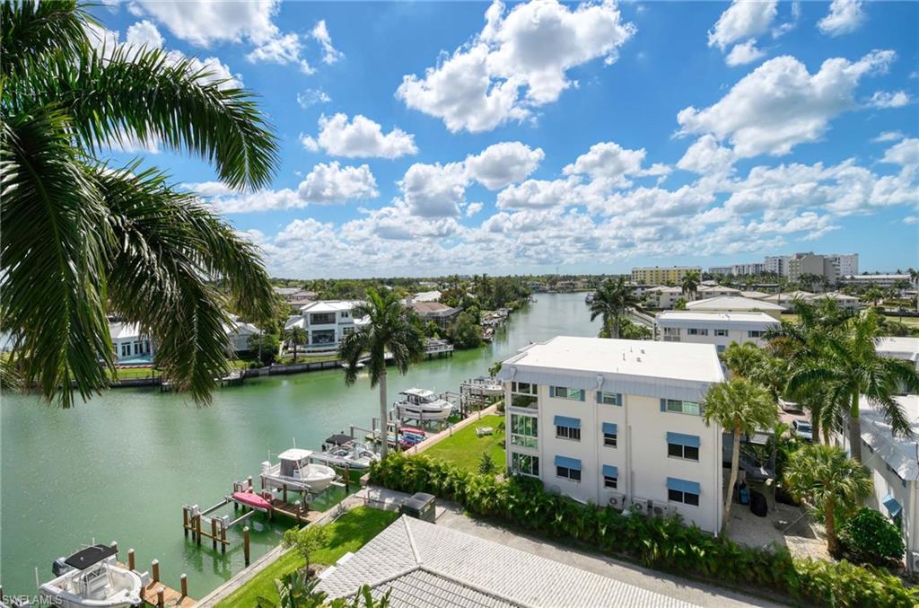 2150 Gulf Shore Blvd N 605 Property Photo 21