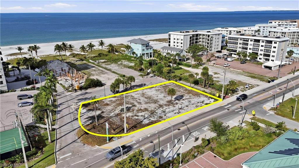 2700 Estero Blvd Property Photo 22