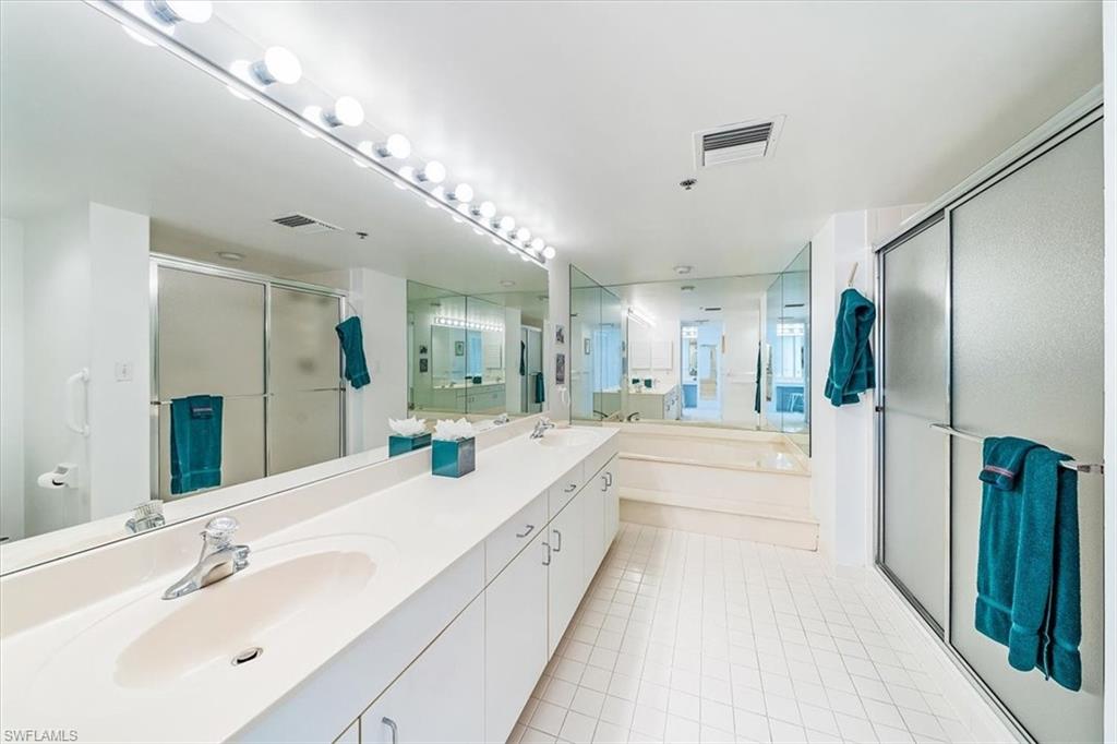 6361 Pelican Bay Blvd 501 Property Photo 6