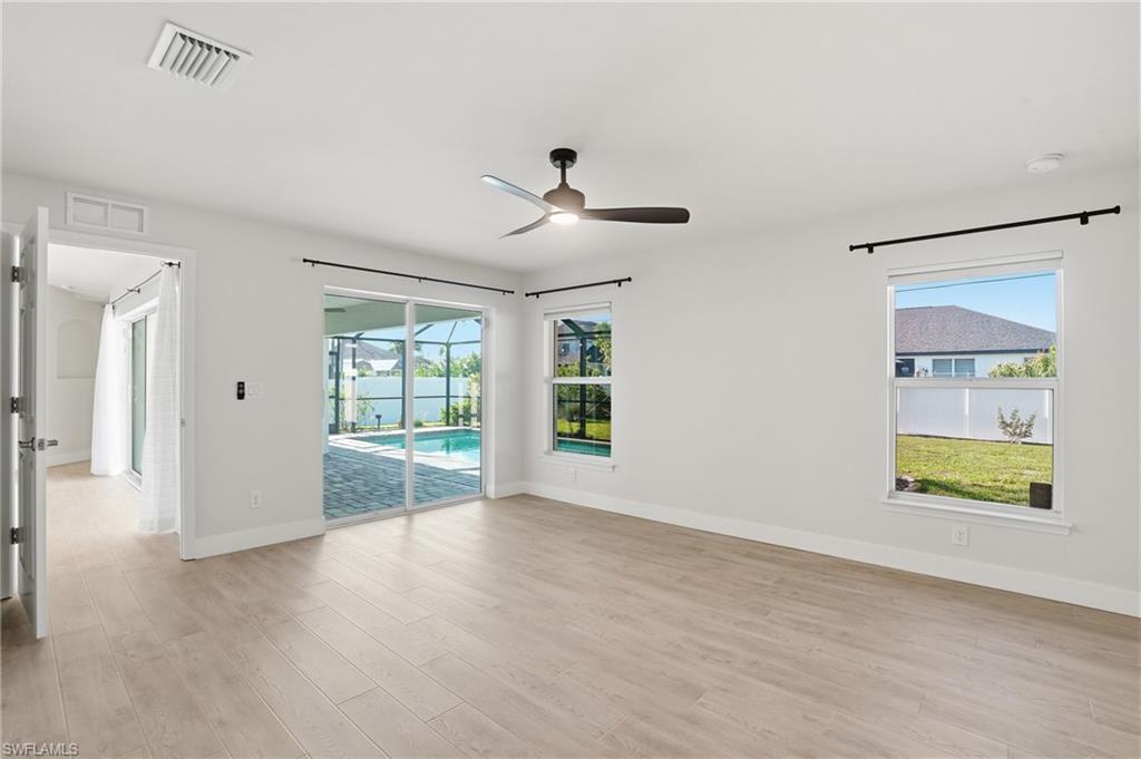 1808 30th St Property Photo 16