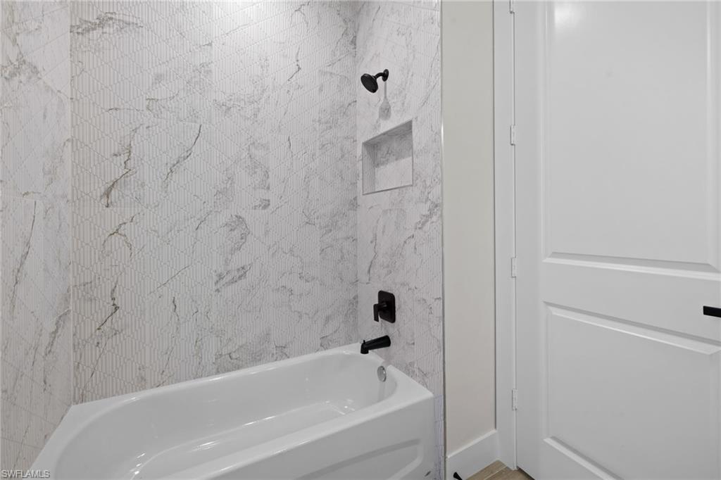 3032 Woodside Ave Property Photo 26