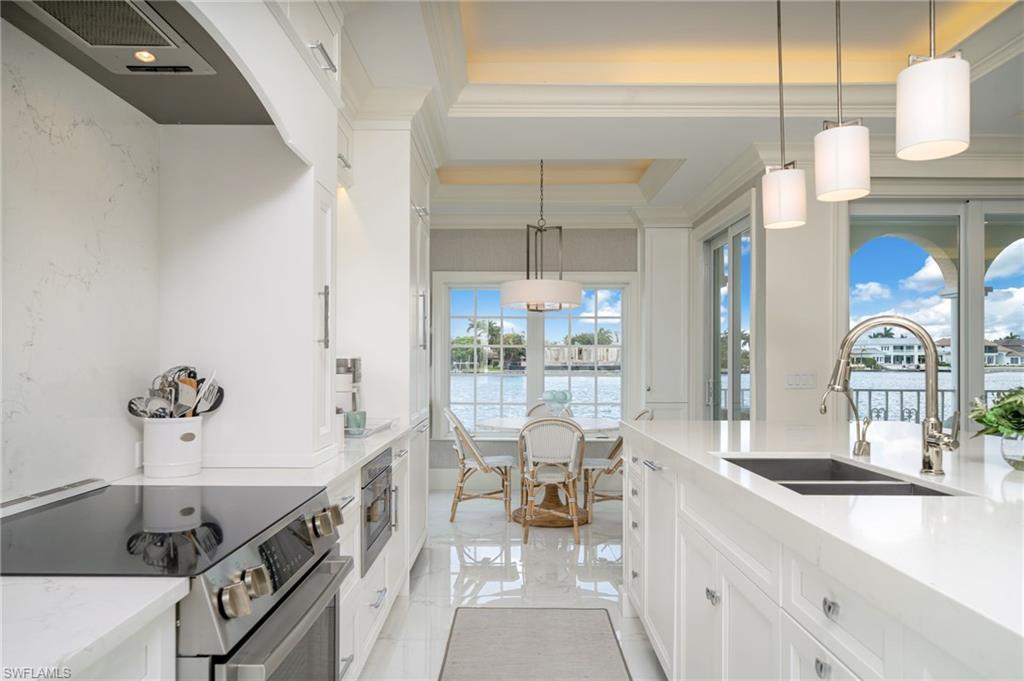 4000 Gulf Shore Blvd N 3300 Property Photo 18