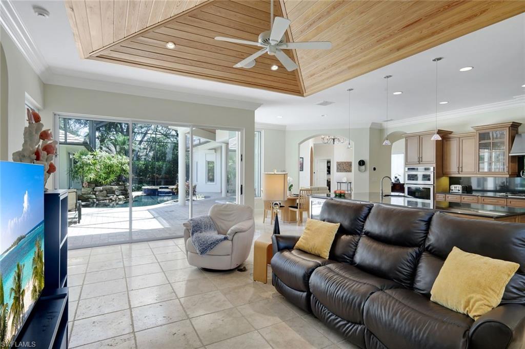 1284 Pocantico Ln Property Photo 24