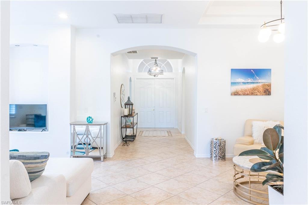 14059 Mirror Ct Property Photo 4