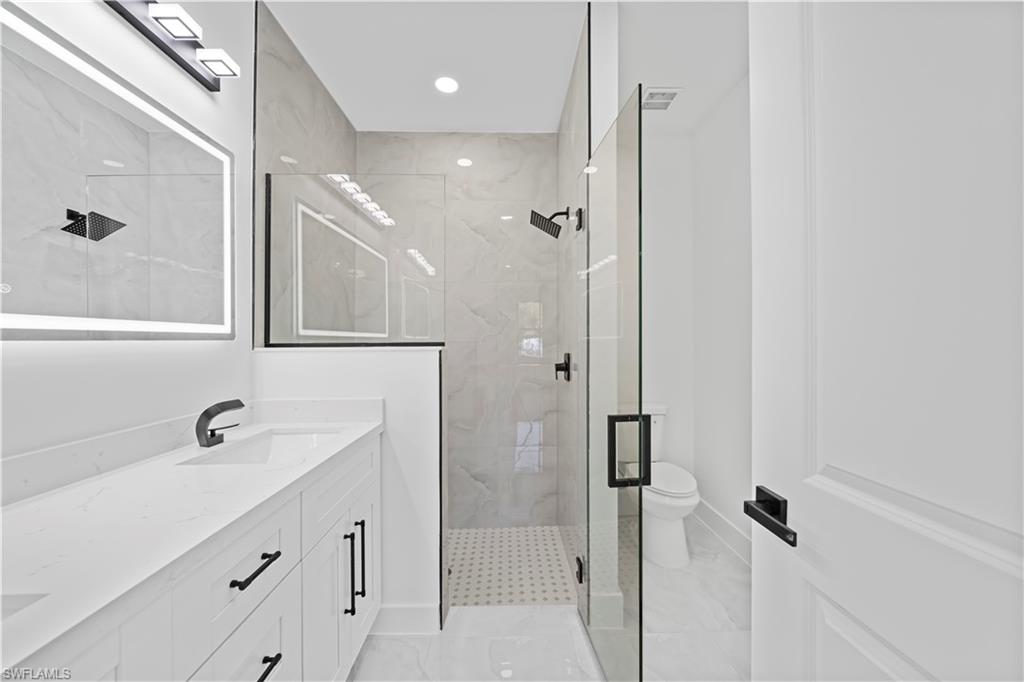 3701 Ida Ave N Property Photo 11