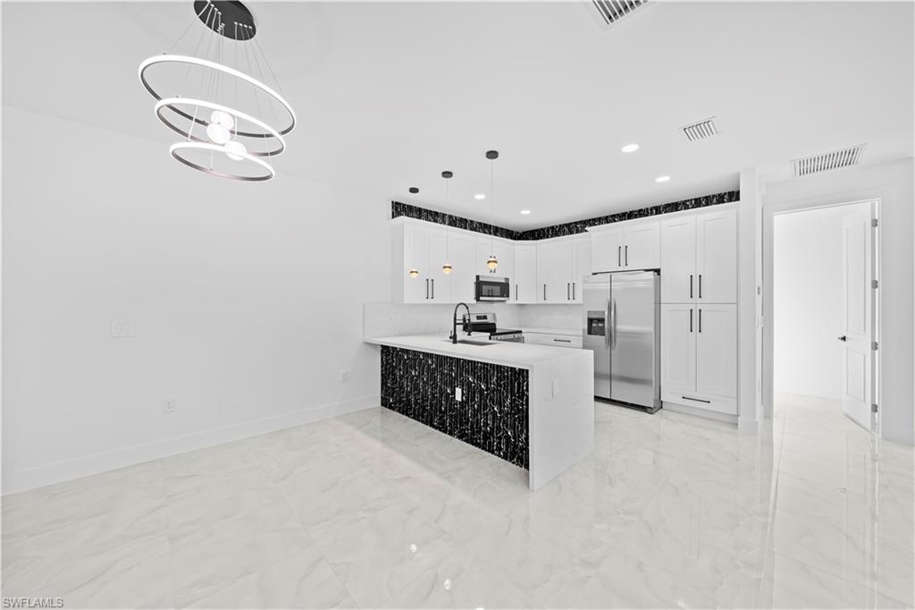 3701 Ida Ave N Property Photo 12