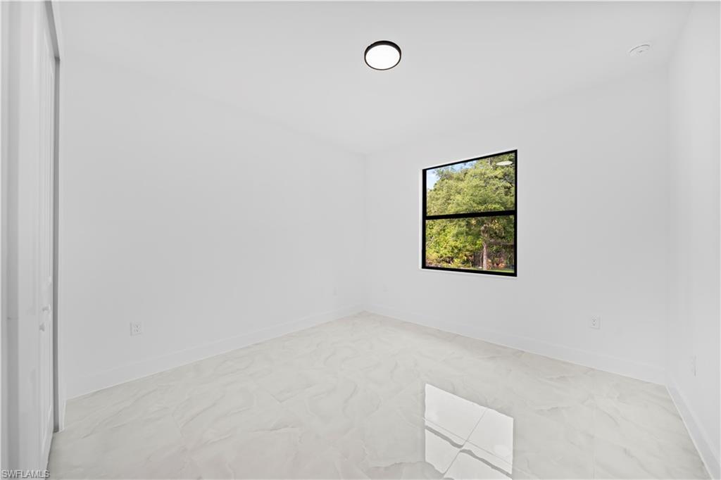 3701 Ida Ave N Property Photo 22