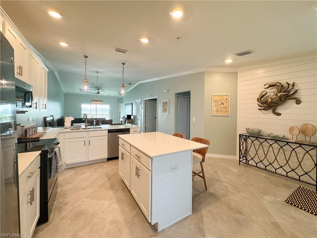 5445 Double Eagle Circle 3026 Property Photo 8