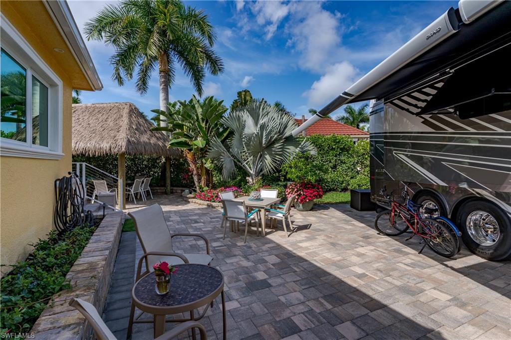 13625 Snapper Ln Property Photo 10