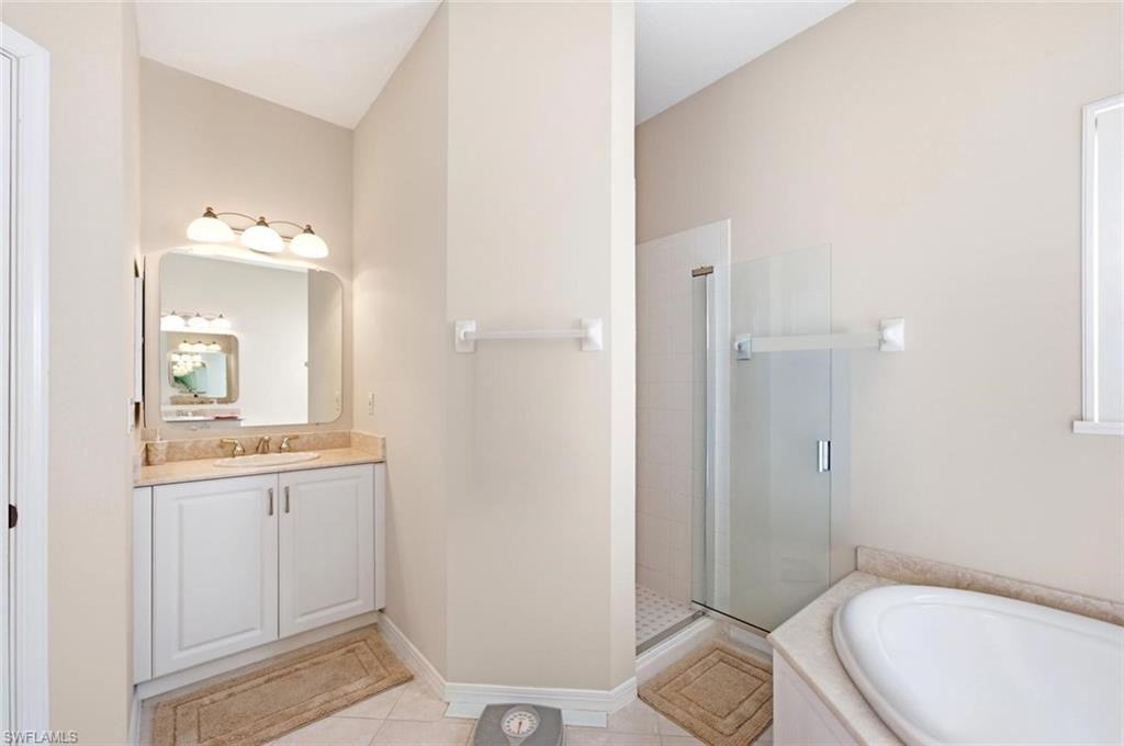 2515 Talon Ct 404 Property Photo 32